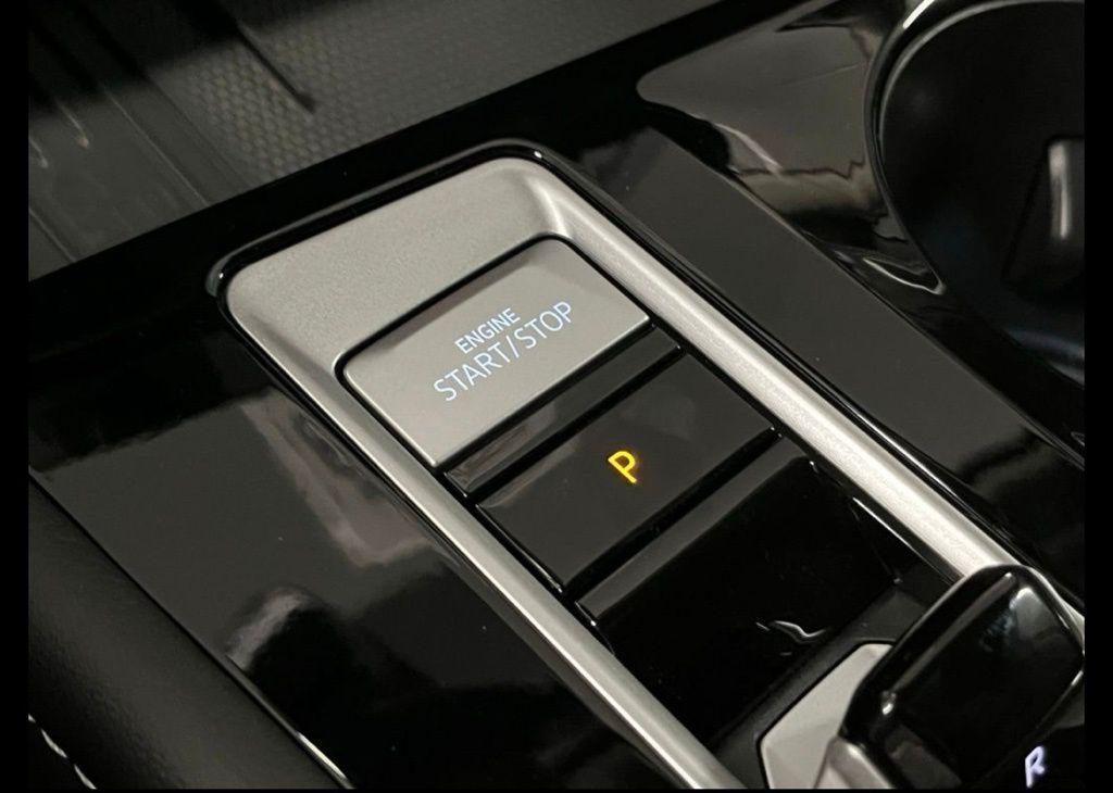 new 2026 Volkswagen Atlas car, priced at $53,052