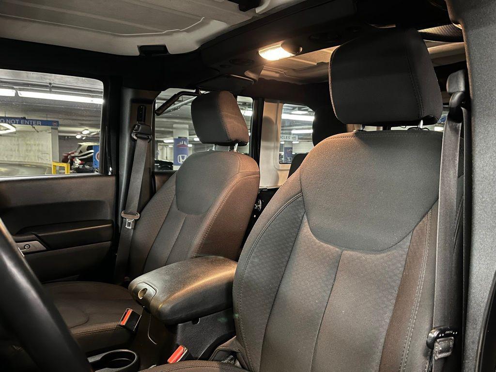 used 2015 Jeep Wrangler Unlimited car, priced at $12,912