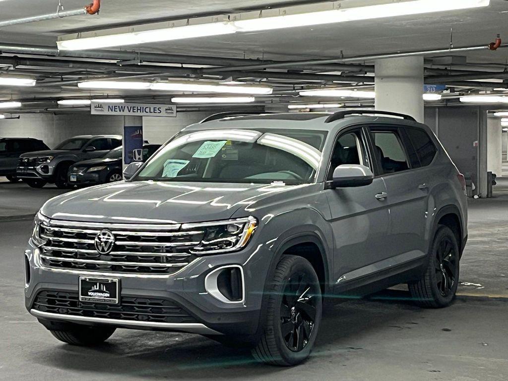 new 2026 Volkswagen Atlas car, priced at $45,371