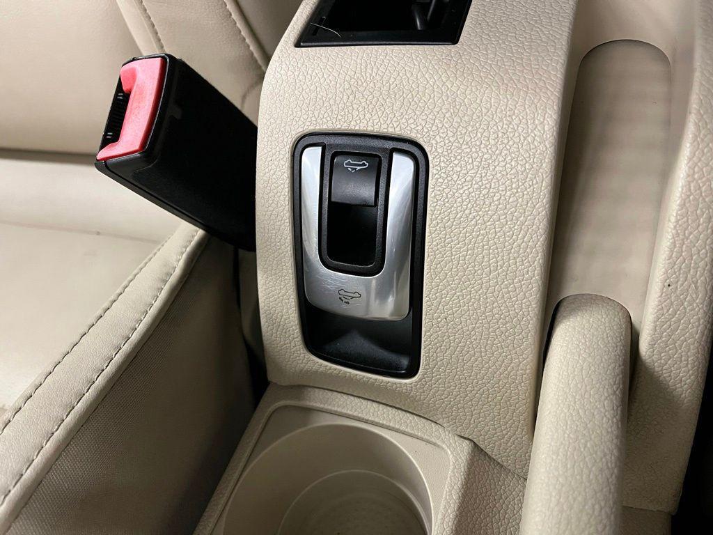 used 2009 Volkswagen Eos car, priced at $11,912