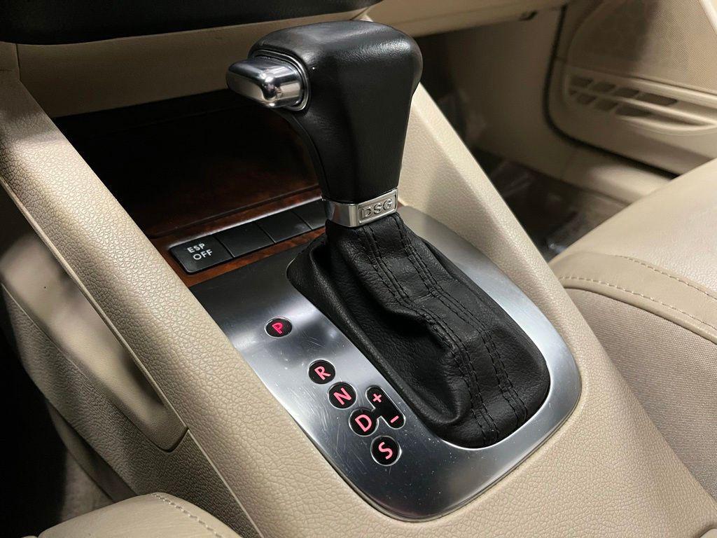 used 2009 Volkswagen Eos car, priced at $11,912
