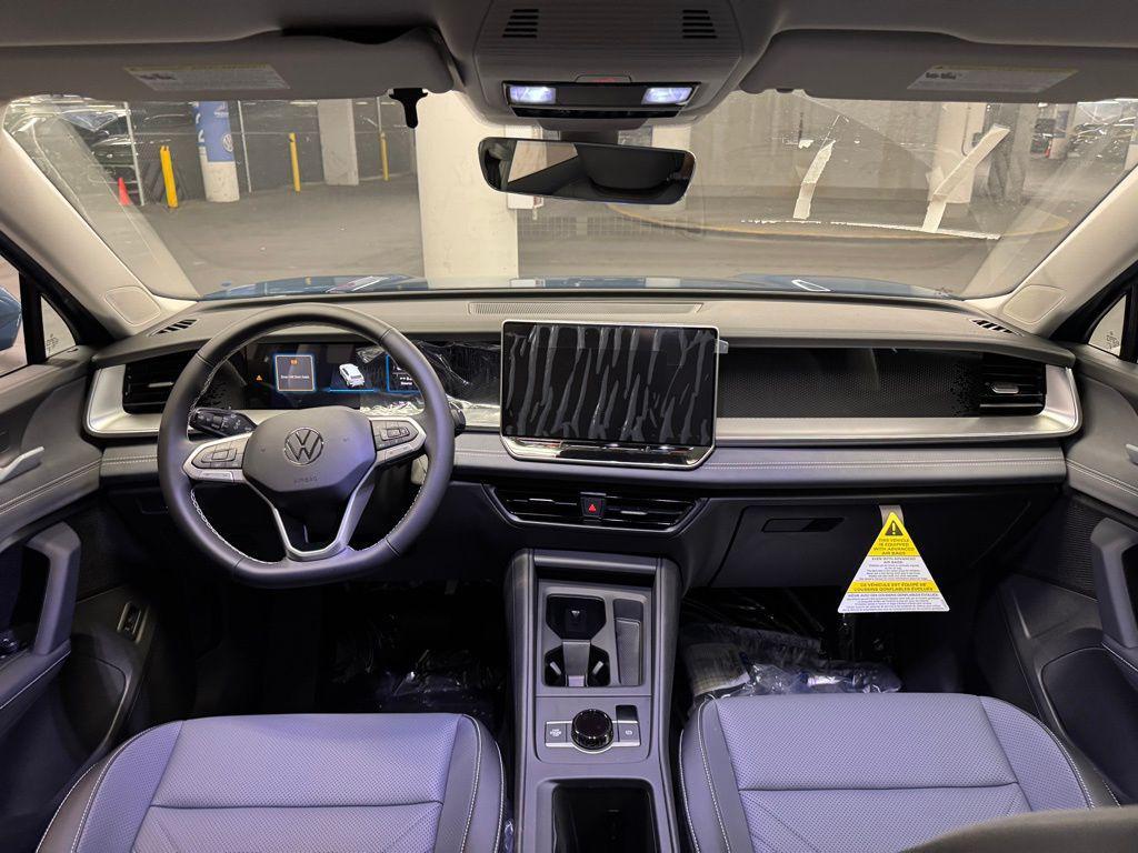 new 2025 Volkswagen Tiguan car, priced at $35,175