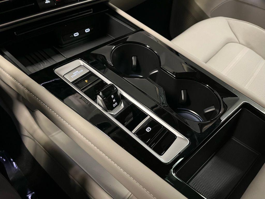 new 2026 Volkswagen Atlas car, priced at $50,531