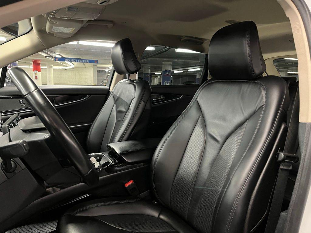 used 2021 Lincoln Nautilus car, priced at $23,000