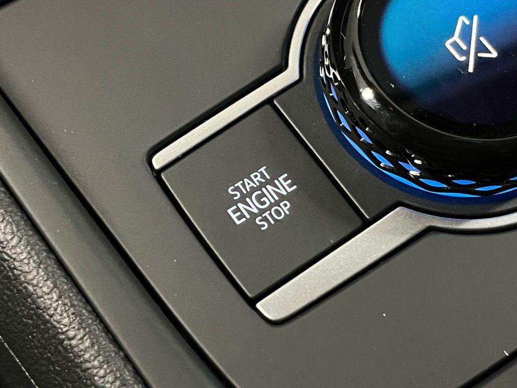 new 2026 Volkswagen Tiguan car, priced at $33,923