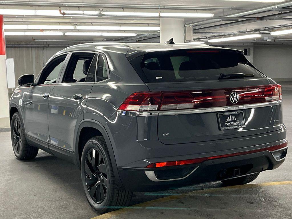 new 2026 Volkswagen Atlas Cross Sport car, priced at $44,612