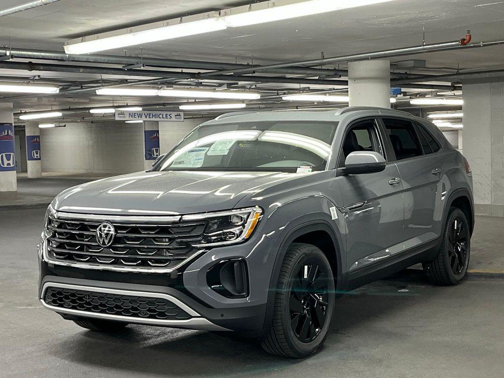 new 2026 Volkswagen Atlas Cross Sport car, priced at $44,612