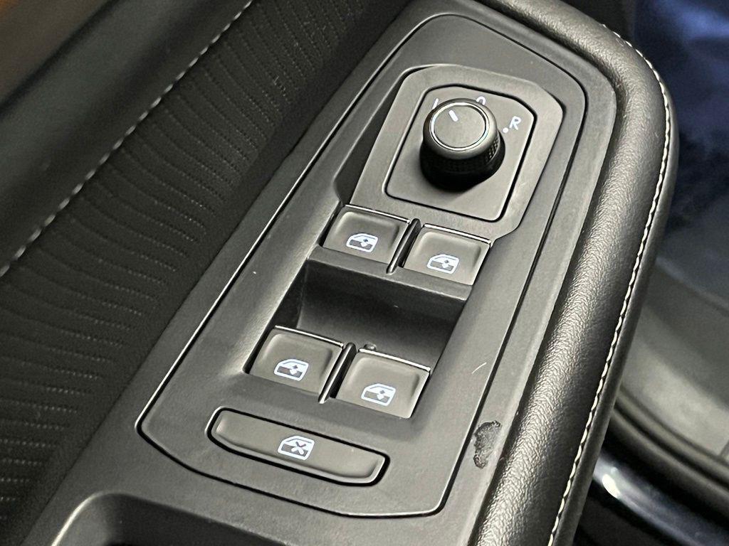 used 2024 Volkswagen Atlas car, priced at $33,413