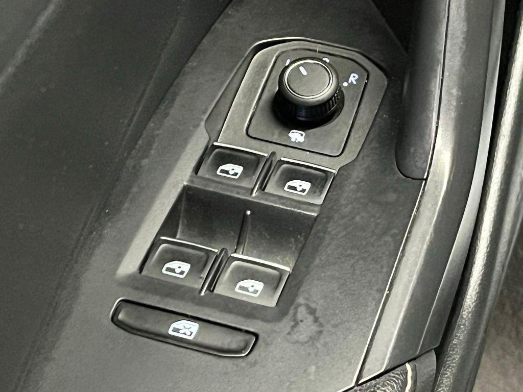 used 2023 Volkswagen Jetta car, priced at $21,912