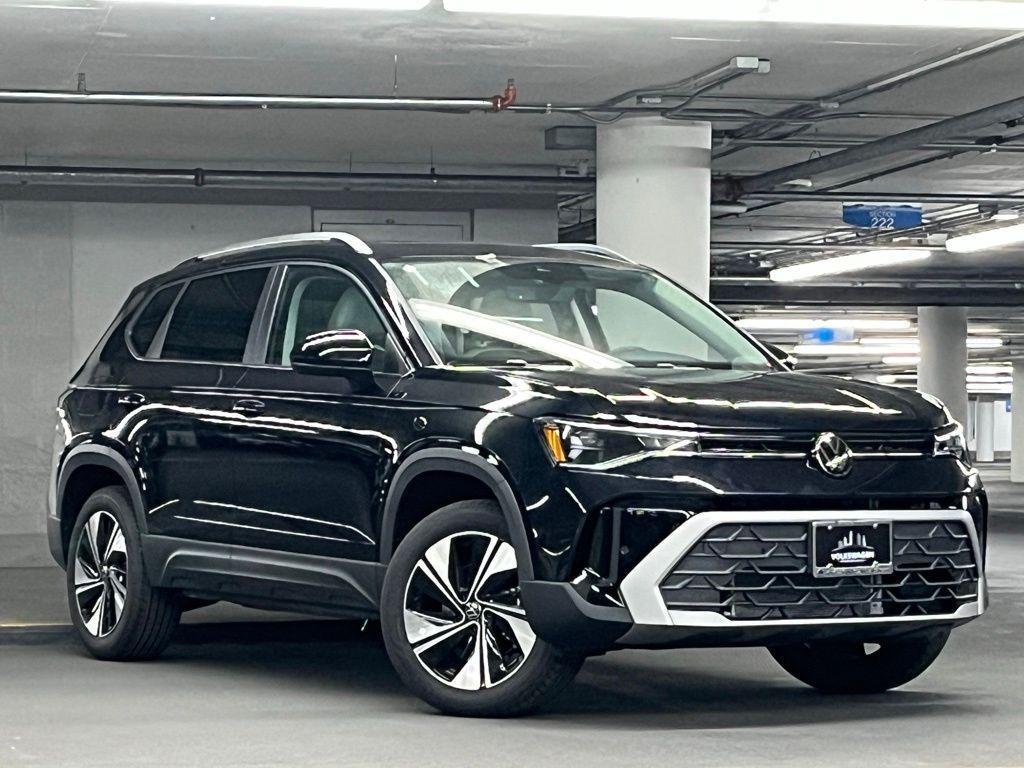 new 2026 Volkswagen Taos car, priced at $32,585
