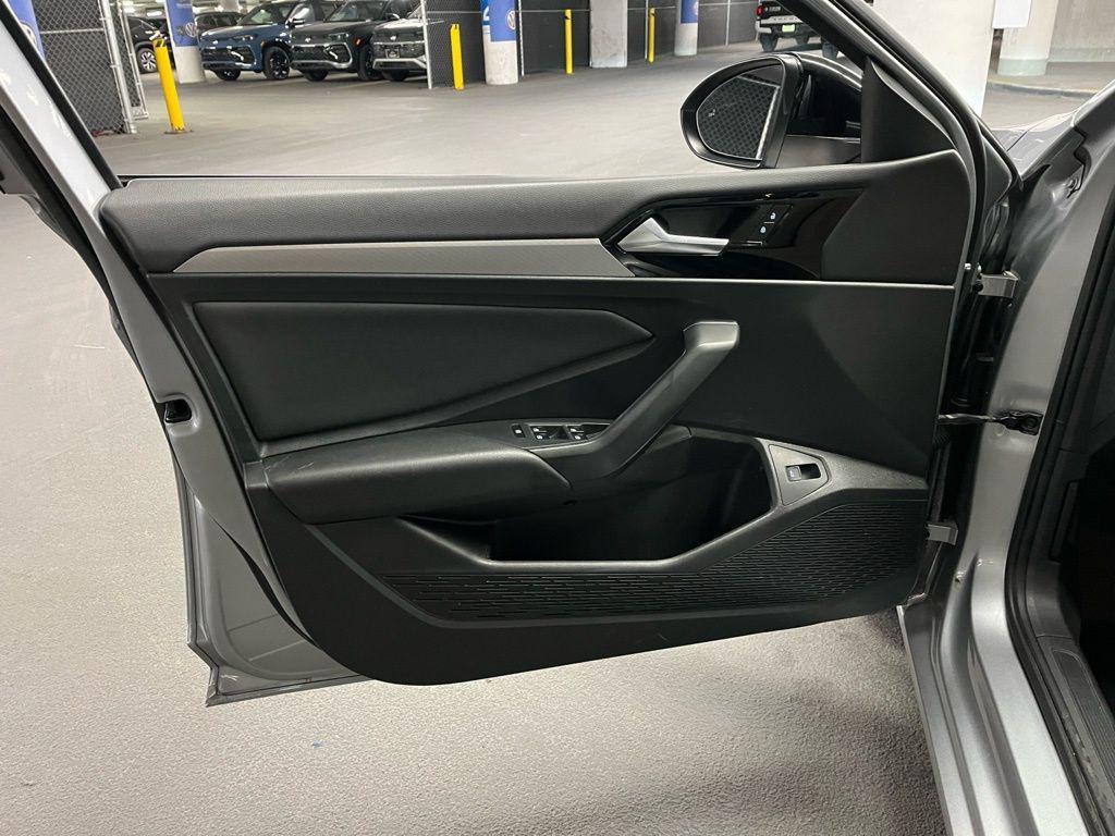 used 2020 Volkswagen Jetta car, priced at $16,000