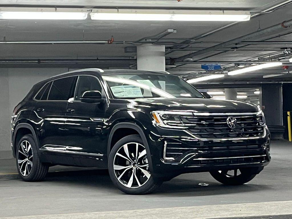 new 2026 Volkswagen Atlas Cross Sport car, priced at $51,334