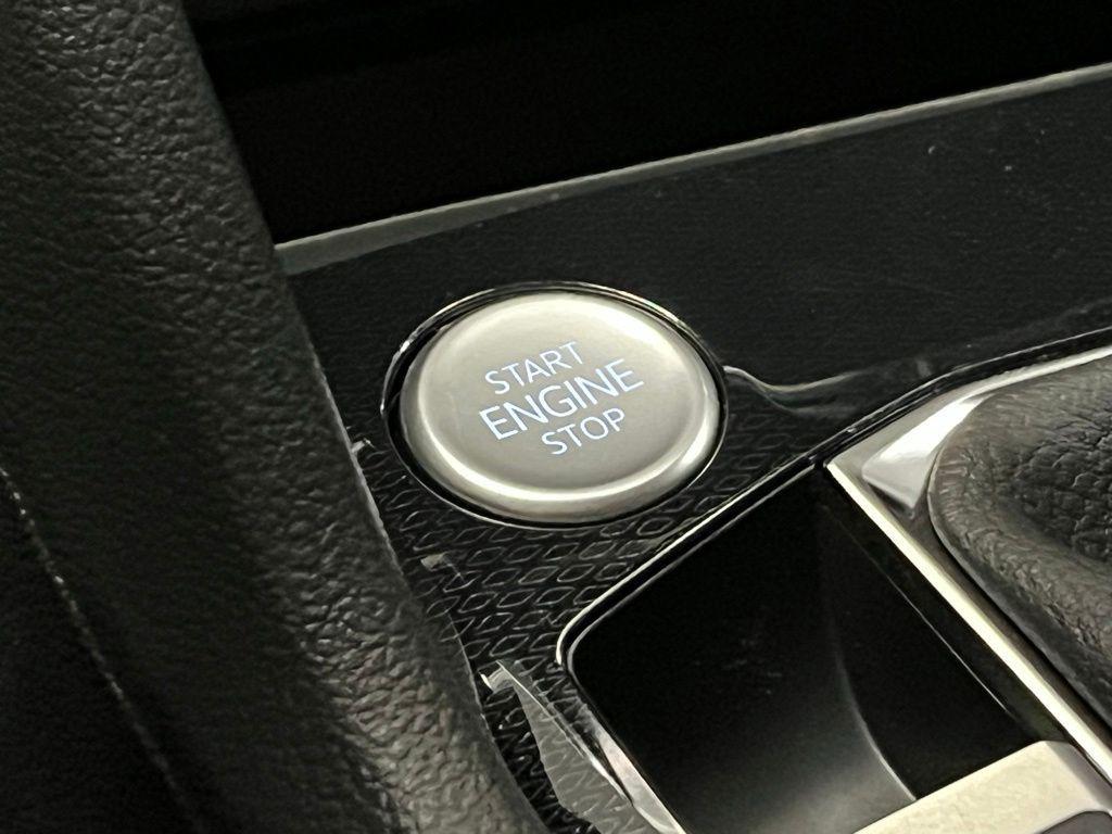 new 2026 Volkswagen Taos car, priced at $33,731