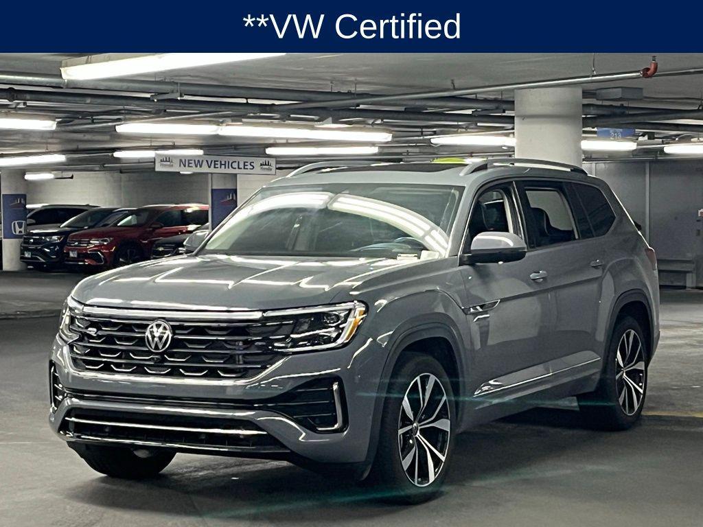 used 2025 Volkswagen Atlas car, priced at $44,912