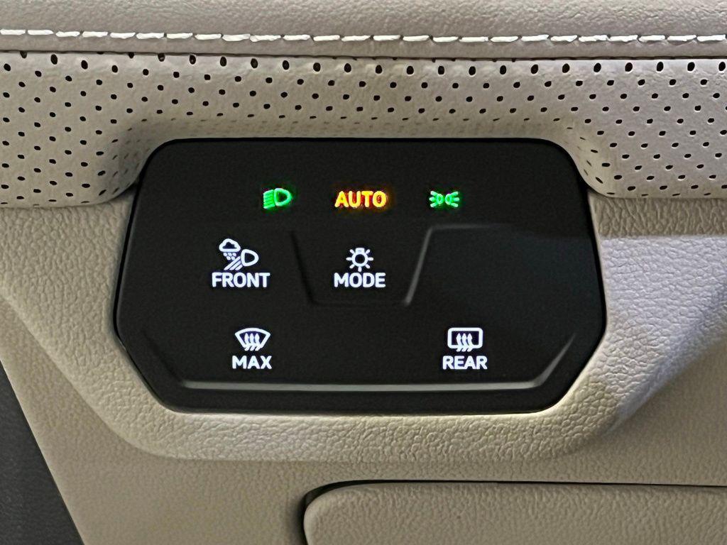 new 2026 Volkswagen Atlas car, priced at $52,911