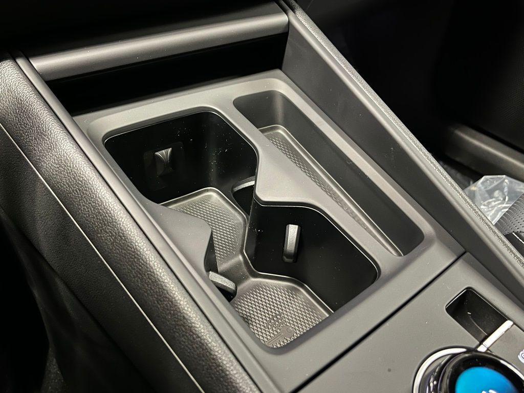 new 2026 Volkswagen Tiguan car, priced at $37,502