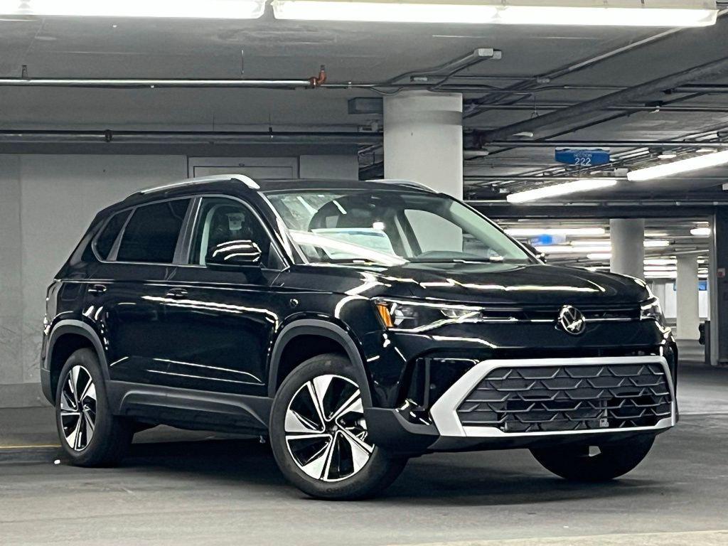 new 2026 Volkswagen Taos car, priced at $32,759