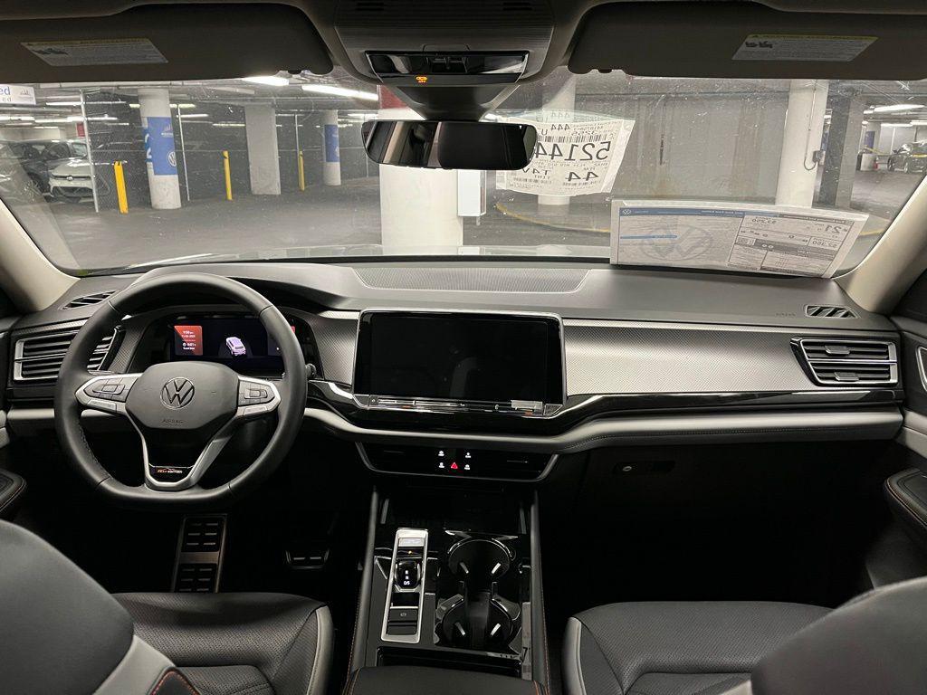 new 2026 Volkswagen Atlas car, priced at $44,925