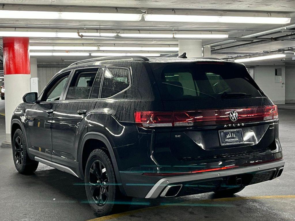 new 2026 Volkswagen Atlas car, priced at $44,925