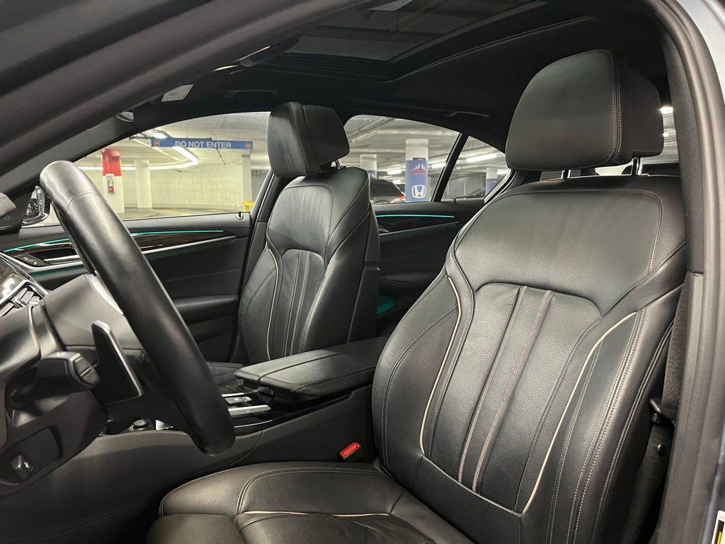 used 2019 BMW M550 car, priced at $32,912