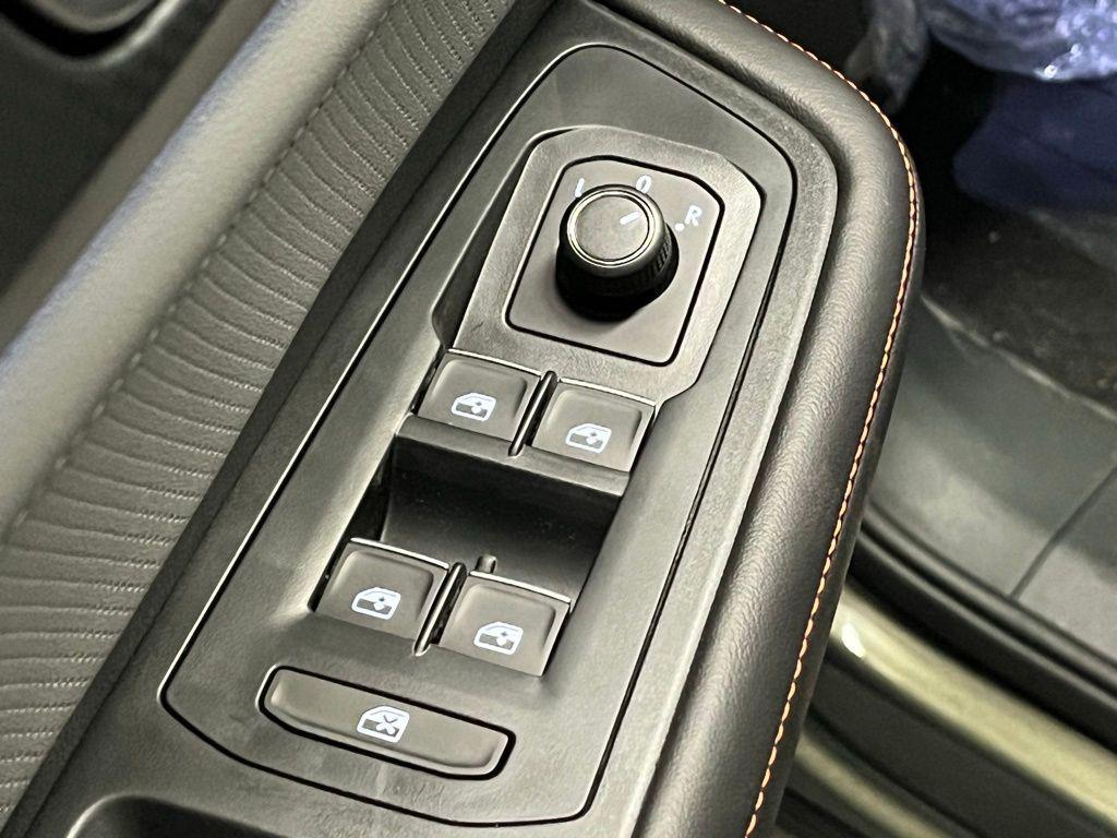 new 2026 Volkswagen Atlas car, priced at $44,925