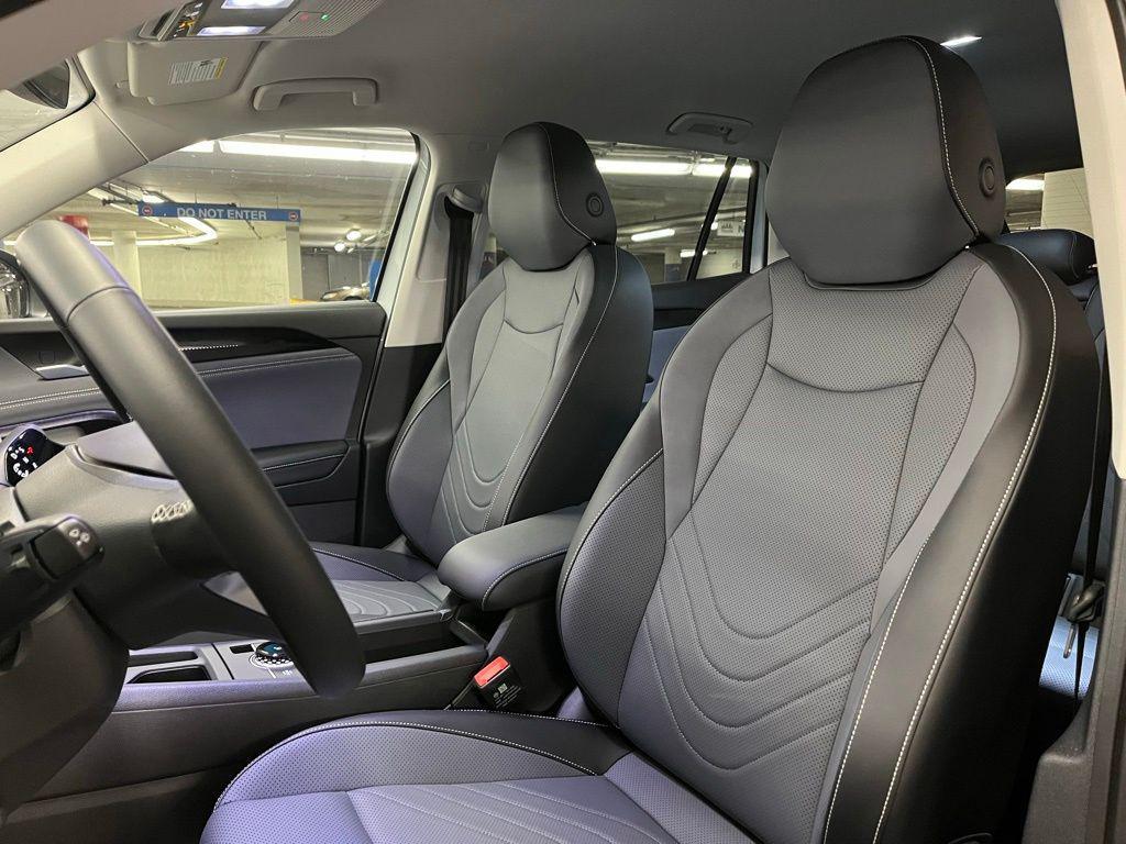 new 2026 Volkswagen Tiguan car, priced at $35,414