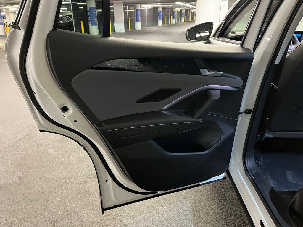 new 2026 Volkswagen Tiguan car, priced at $37,502