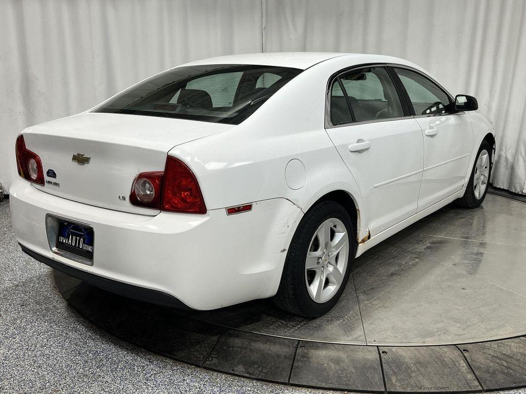 used 2009 Chevrolet Malibu car, priced at $3,441