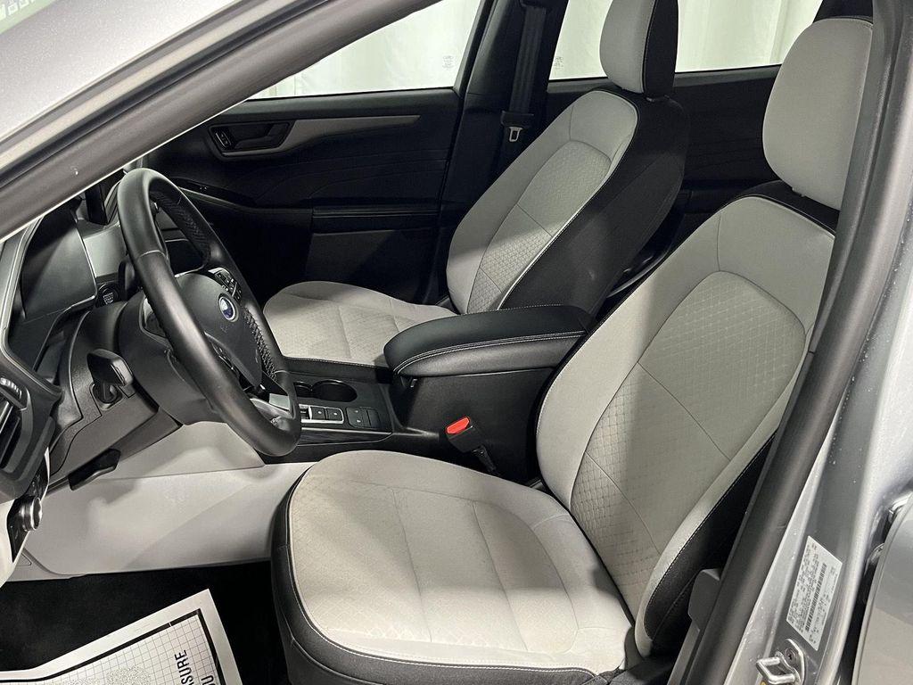 used 2024 Ford Escape car, priced at $17,991