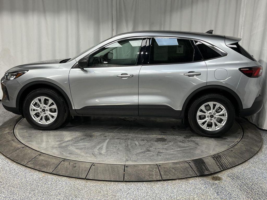 used 2024 Ford Escape car, priced at $17,991