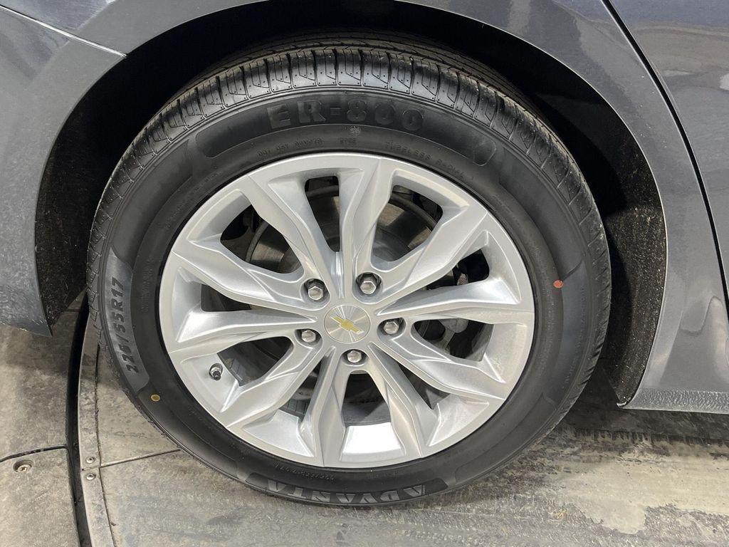 used 2021 Chevrolet Malibu car, priced at $13,991