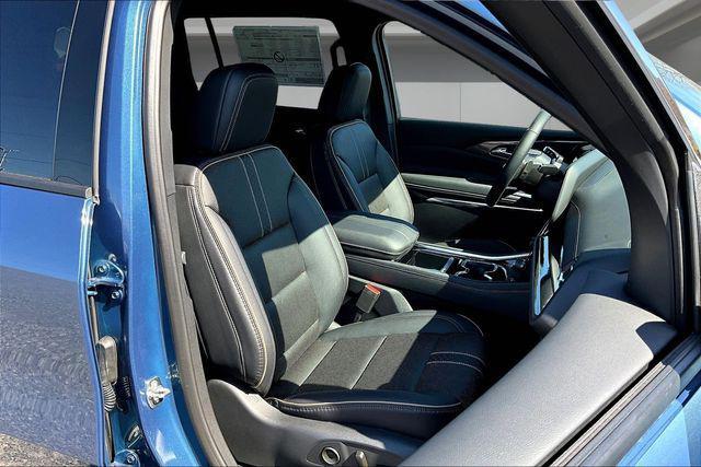 new 2026 Chevrolet Traverse car, priced at $57,494