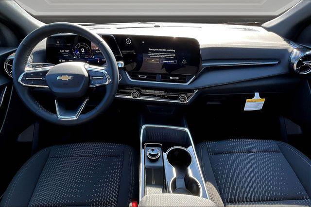 new 2026 Chevrolet Equinox car, priced at $31,798