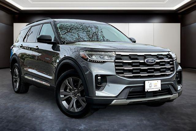 used 2025 Ford Explorer car, priced at $35,241