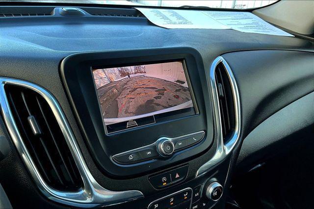 used 2022 Chevrolet Equinox car, priced at $22,369
