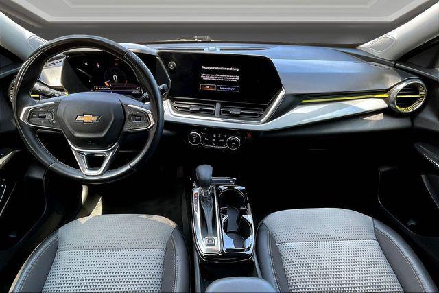 used 2025 Chevrolet Trax car, priced at $20,889