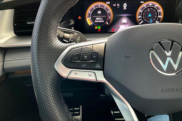 used 2025 Volkswagen Tiguan car, priced at $34,320