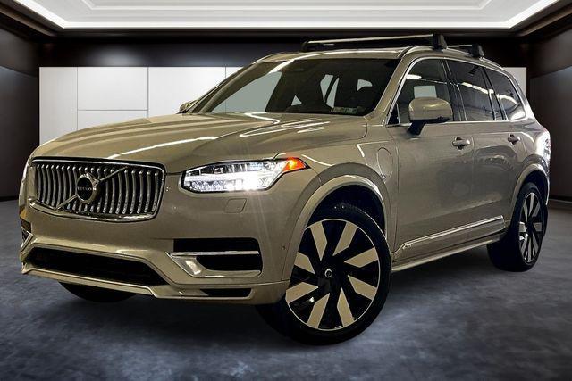 used 2023 Volvo XC90 Recharge Plug-In Hybrid car, priced at $40,843