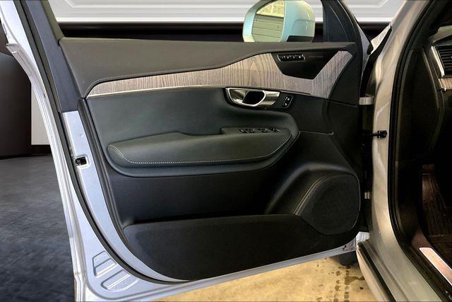 used 2023 Volvo XC90 Recharge Plug-In Hybrid car, priced at $40,843