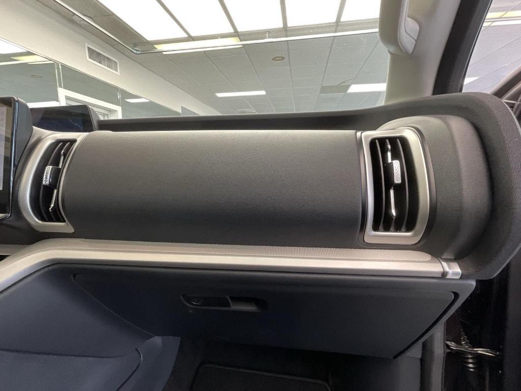 new 2025 Ford Expedition car, priced at $72,840