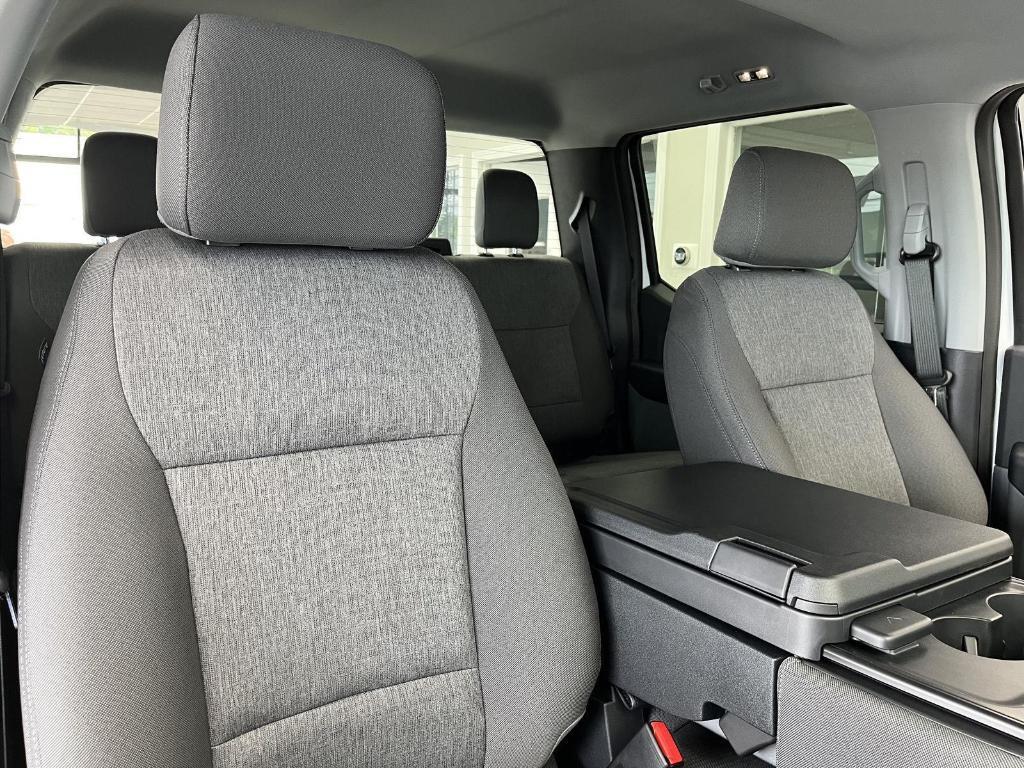 new 2025 Ford F-150 car, priced at $46,985