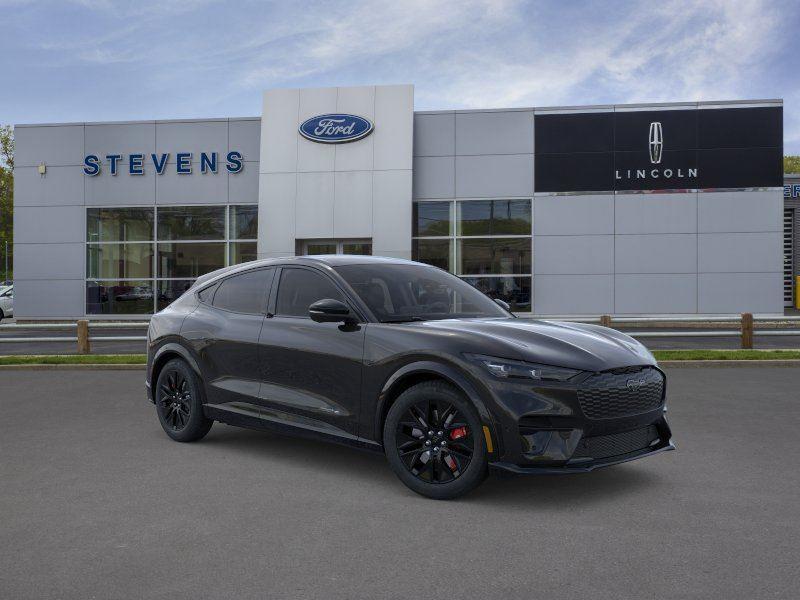 new 2025 Ford Mustang Mach-E car