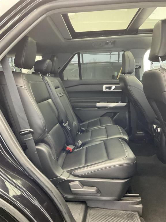 used 2022 Ford Explorer car, priced at $29,995