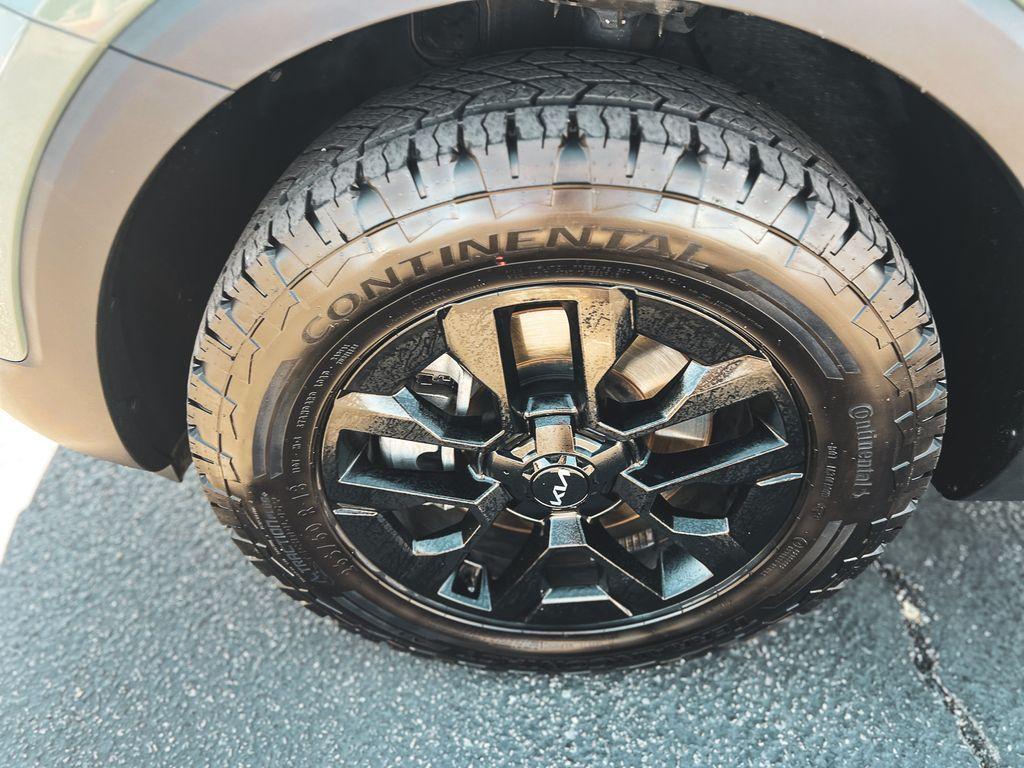 used 2023 Kia Telluride car, priced at $30,997