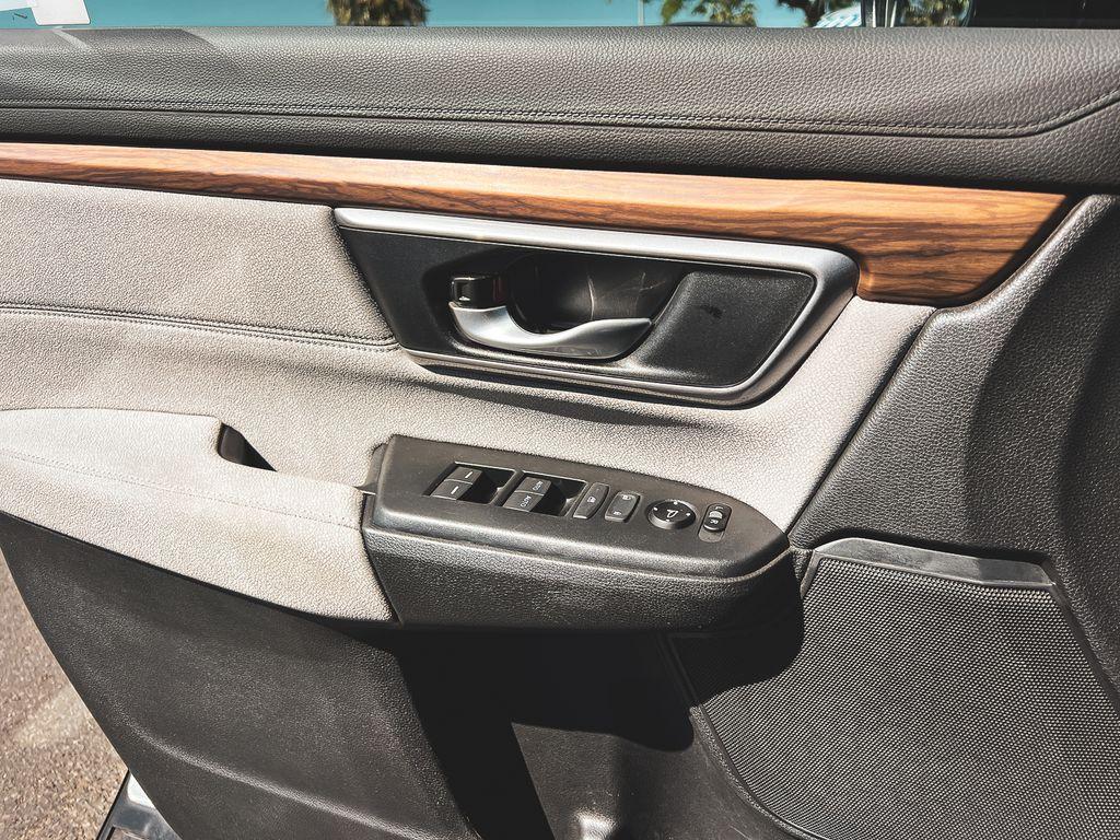 used 2018 Honda CR-V car, priced at $19,998
