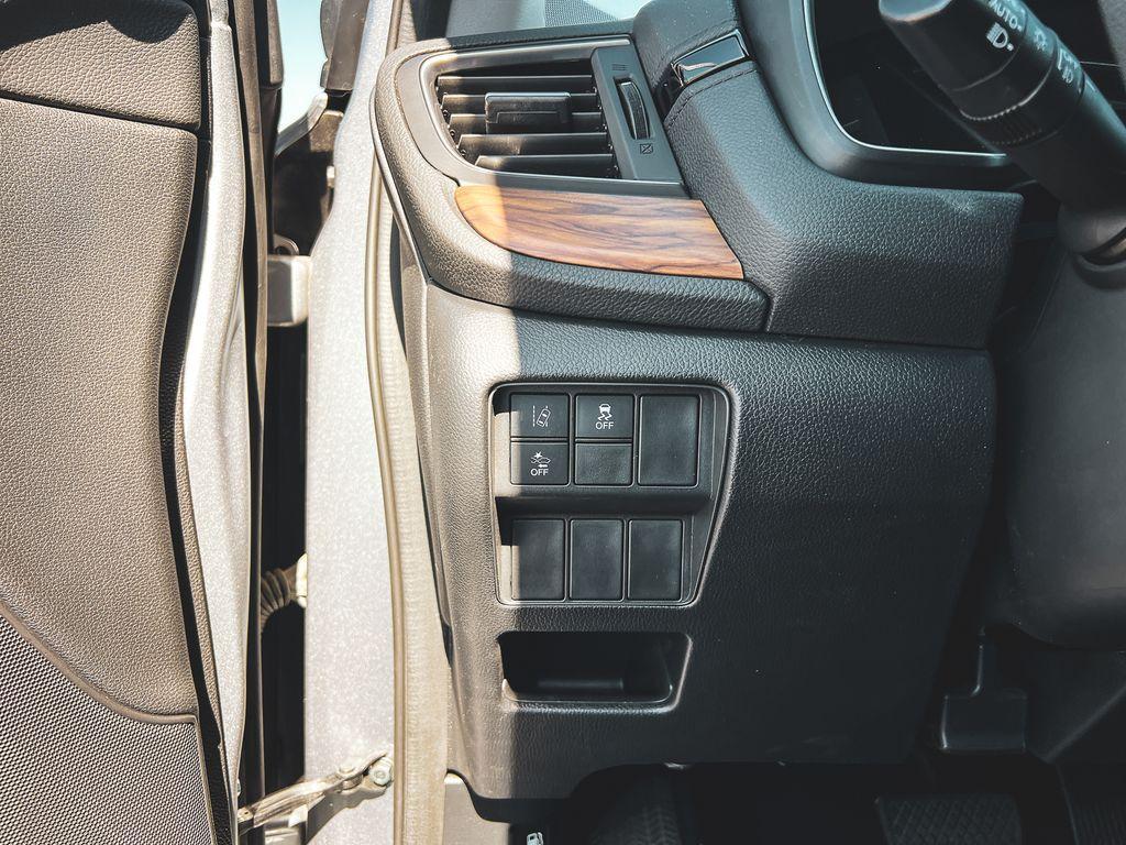 used 2018 Honda CR-V car, priced at $19,998