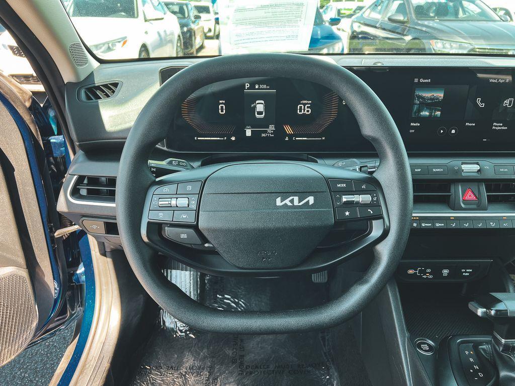 used 2025 Kia K4 car, priced at $21,927