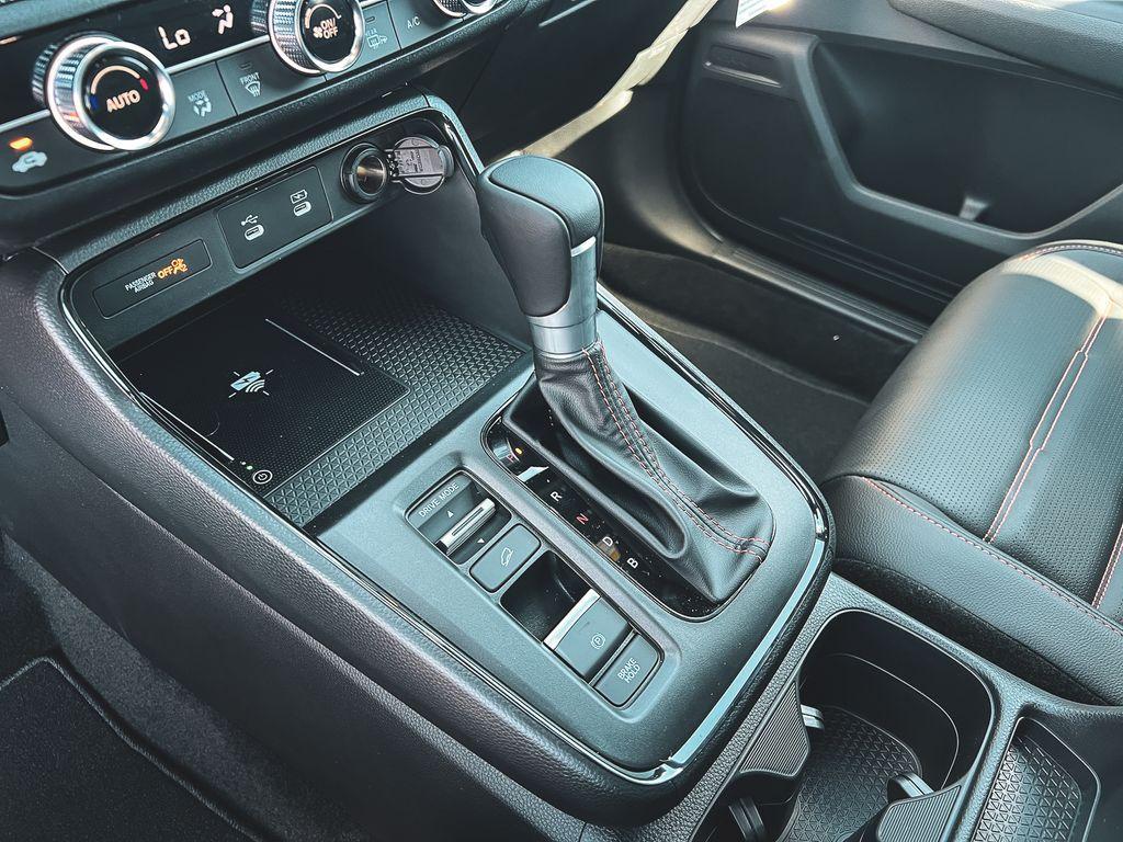 new 2026 Honda CR-V Hybrid car, priced at $40,175