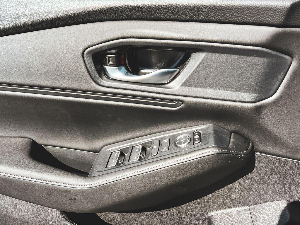 new 2026 Honda Accord Hybrid car, priced at $35,445