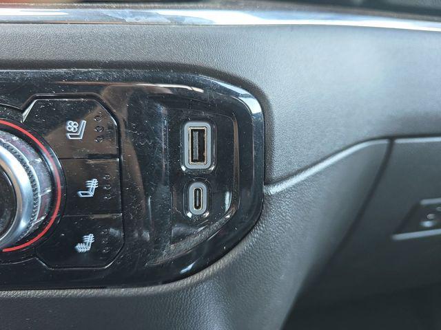 used 2024 GMC Sierra 1500 car, priced at $52,199